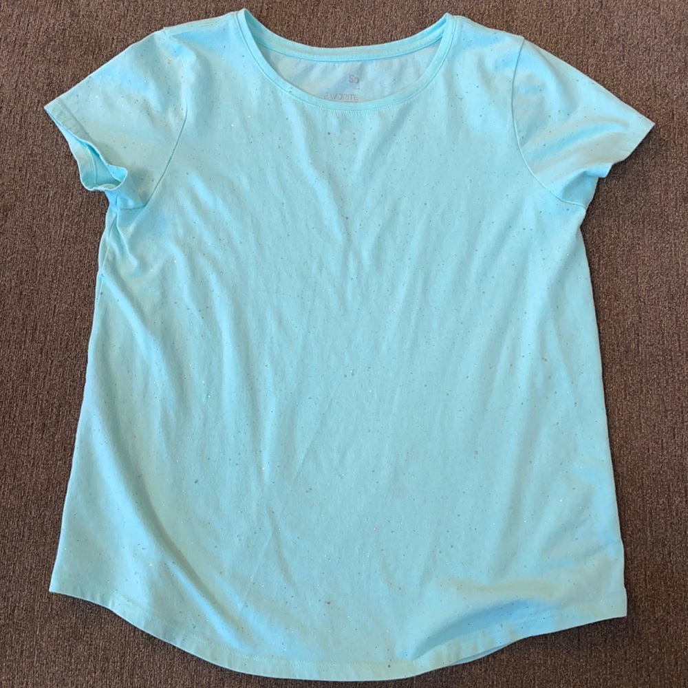 ⭐️3/12 girls 16 tee with silver flecks of sparkle turquoise color